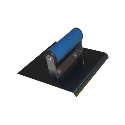 Flex to right feel when edging
Available with wood or comfort grip handles
6" x 6" blue steel edger